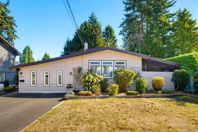 466 55 STREET, Tsawwassen